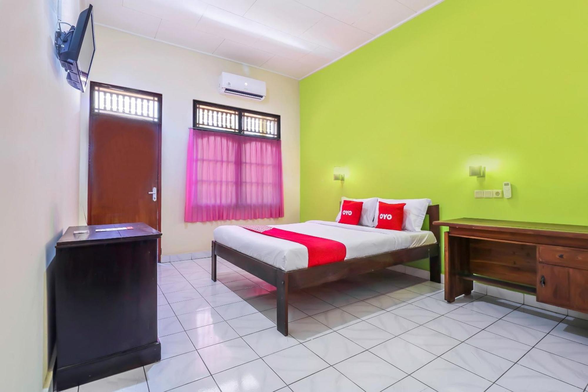Oyo 2184 Nan Berlian Inn ليجيان المظهر الخارجي الصورة
